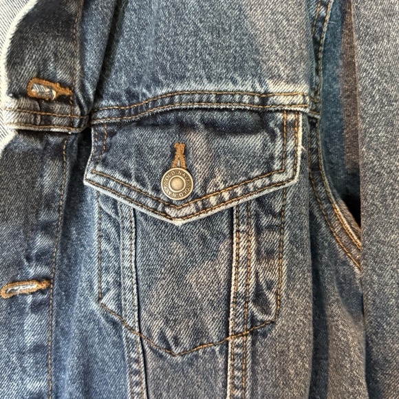 Men's Denim‎ Jacket - Picture 6 of 6